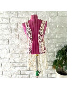 Cream Lace Crochet Vest One Size